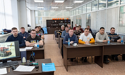Автозавод «Урал» провел обучение для представителей сервисных центров